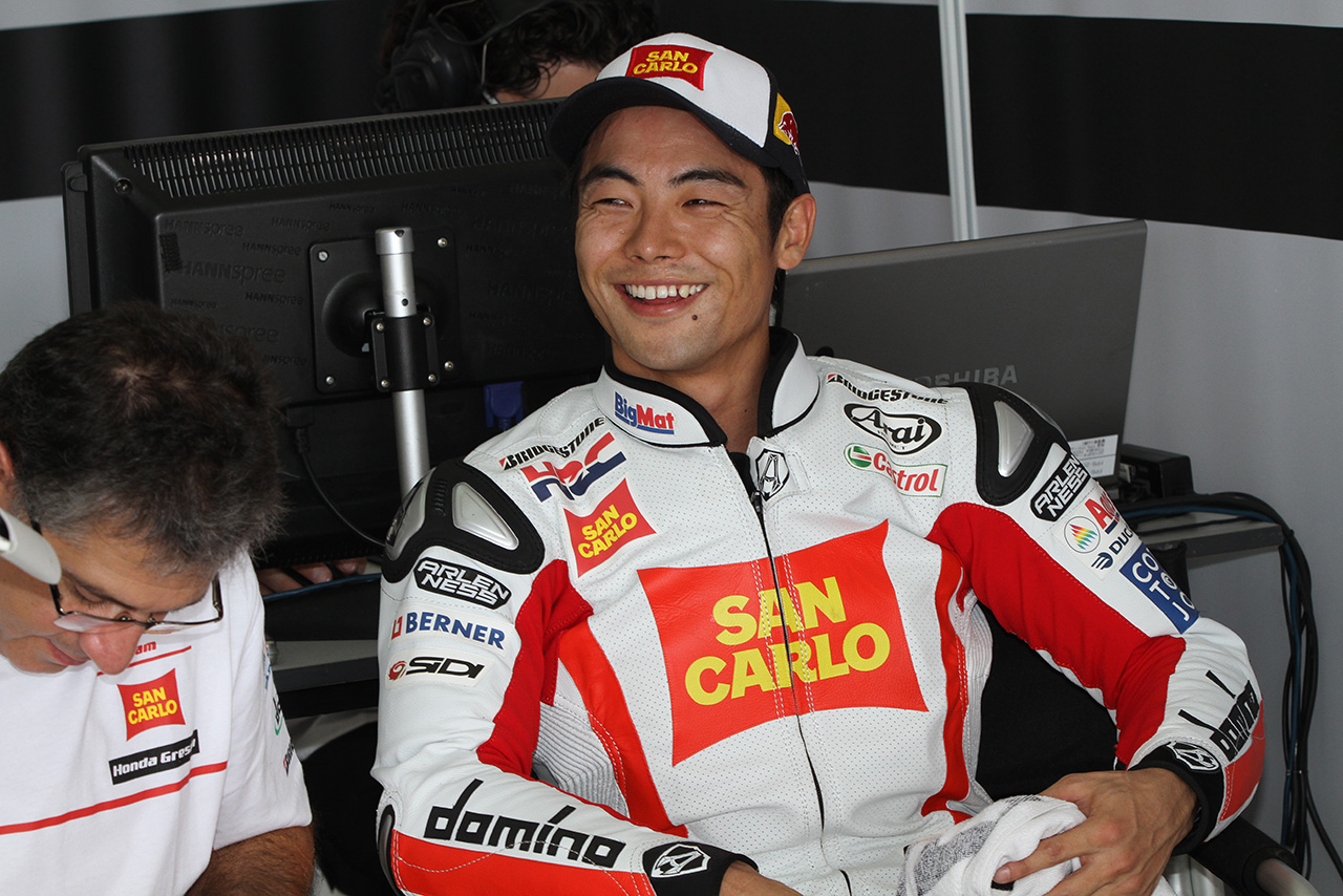 2011年MotoGPクラスで活躍した青山博一（San Carlo Honda Gresini）