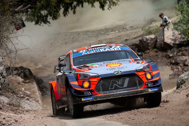 2020年のWRC第3戦メキシコを戦ったオット・タナクのヒュンダイi20クーペWRC