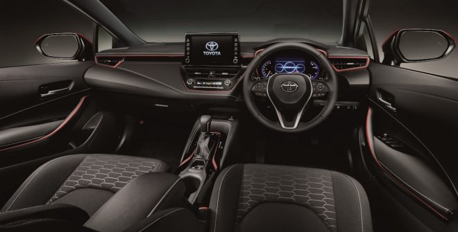 トヨタ カローラ ツーリング特別仕様車 00 Limited のインテリア トヨタ カローラ 特別仕様車 が発売 ツーリング には2lエンジン搭載の500台限定車もの画像 写真 4 Autosport Web