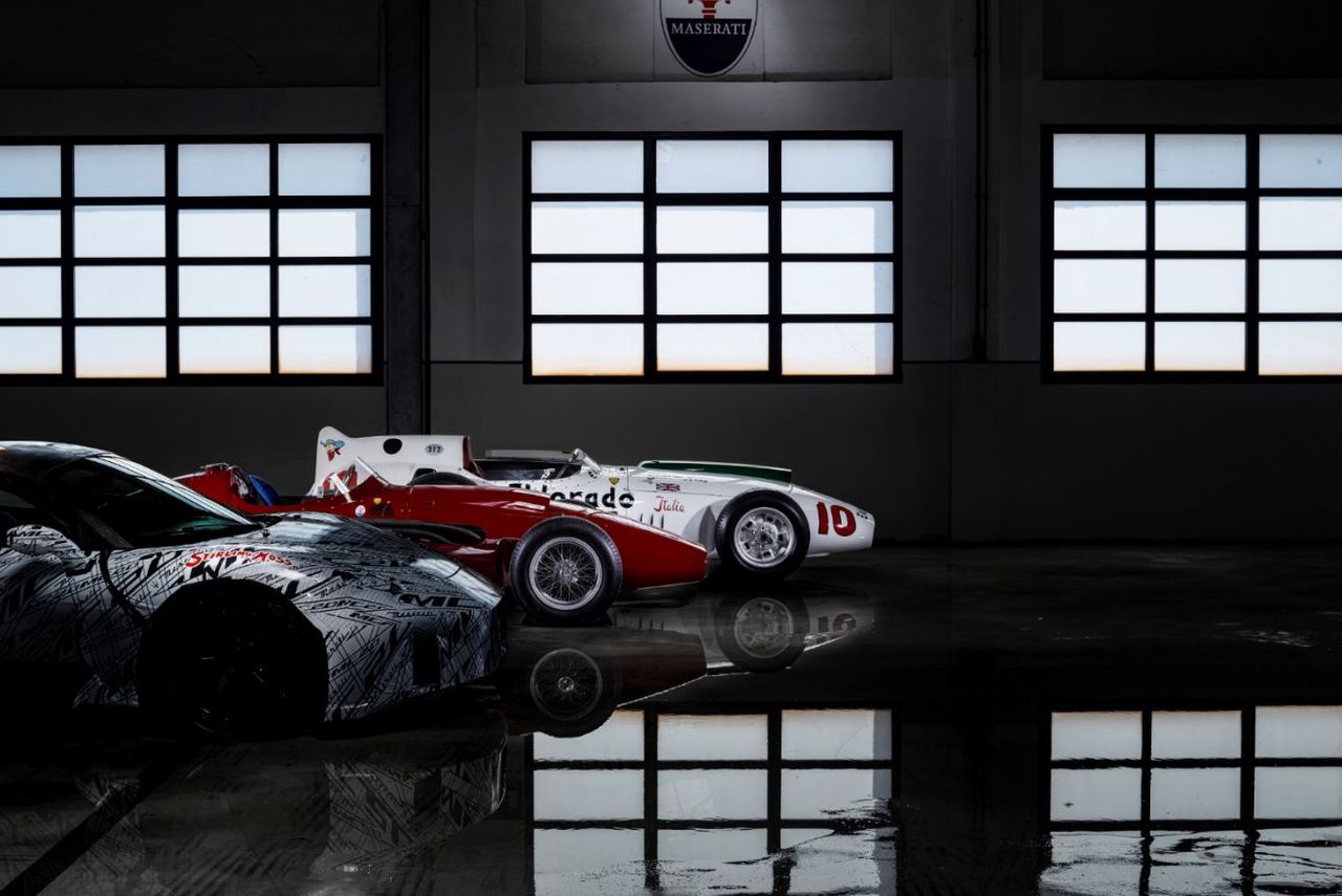 奥からマセラティ・エルドラド、250F、MC20