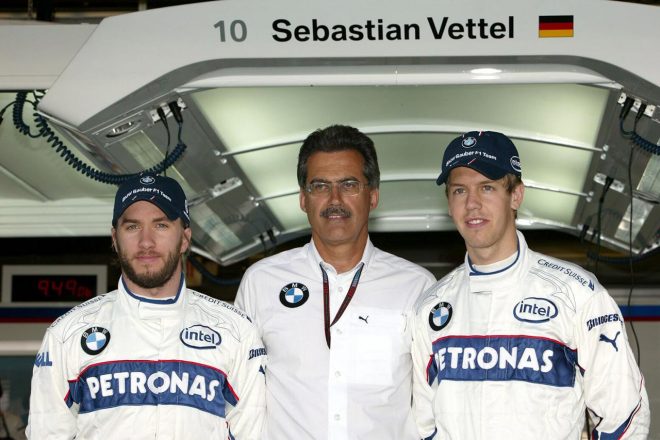 2007年にはセバスチャン・ベッテルをサードドライバーに起用。カナダGPで負傷したクビサに代わりアメリカGPに出場した。