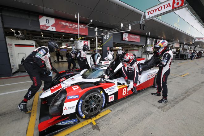 セバスチャン・ブエミ、中嶋一貴、ブレンドン・ハートレー組8号車トヨタTS050ハイブリッド