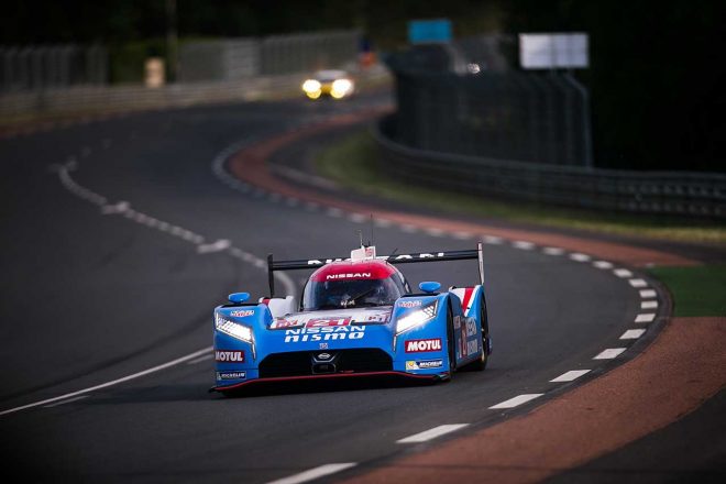 2015年のル・マン24時間レースに挑んだニッサンGT-R LMニスモ