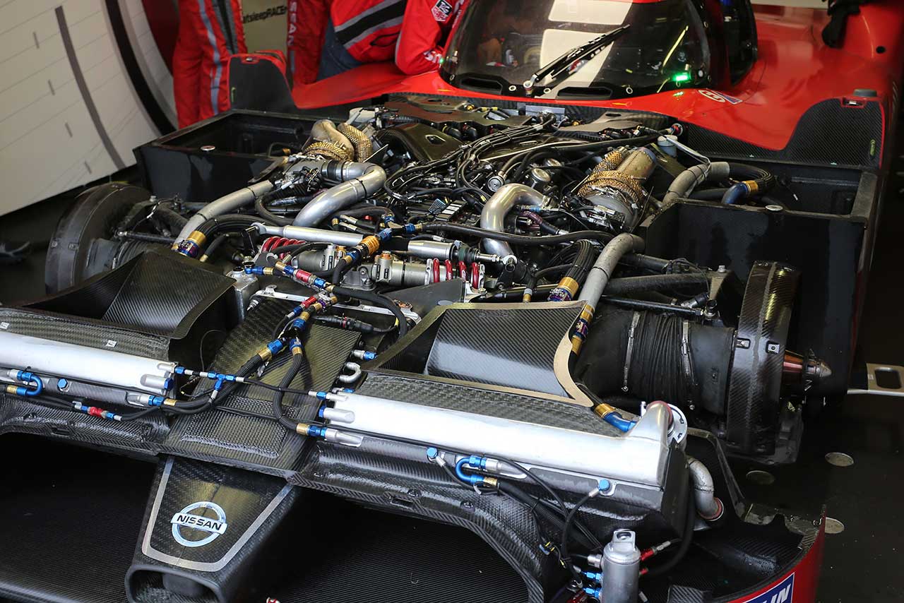 ニッサンGT-R LMニスモのフロントセクション