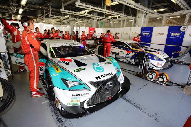 2014年のPETRONAS TOM'S RC FとKeePer TOM'S RC F