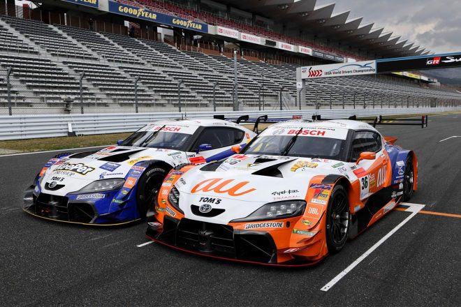 2020年のスーパーGTを戦うau TOM'S GR SupraとKeePer TOM'S GR Supra