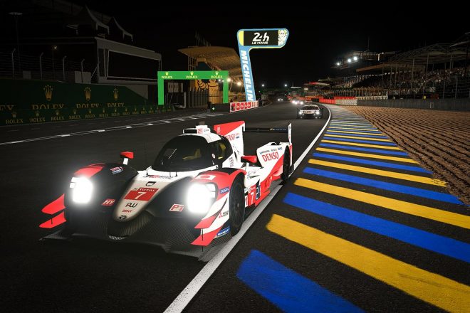 ル・マン24時間バーチャルに参戦するTOYOTA GAZOO Racingの7号車のカラーリング