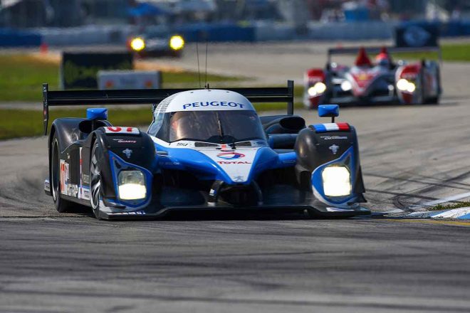 2008年のセブリング12時間を戦ったプジョー908 HDi FAP