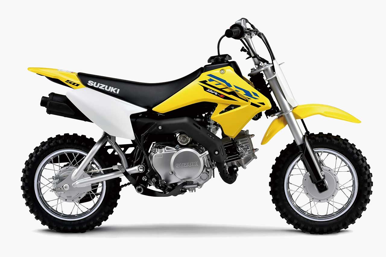 スズキdr Z50 チャンピオンイエロー スズキ 子ども用オフロード入門バイク Dr Z50 のグラフィックを変更し6月30日に発売の画像 写真 2 Autosport Web