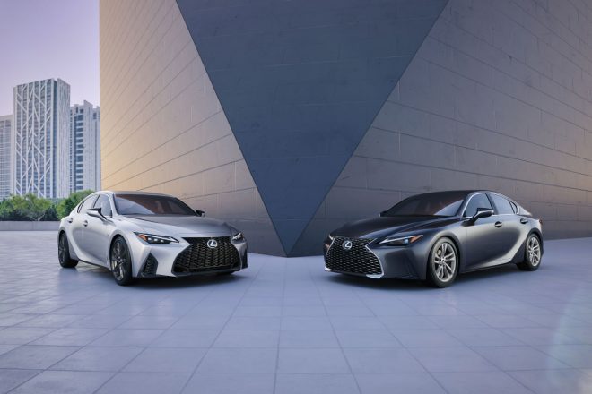新型レクサスIC（F SPORT、IS350）