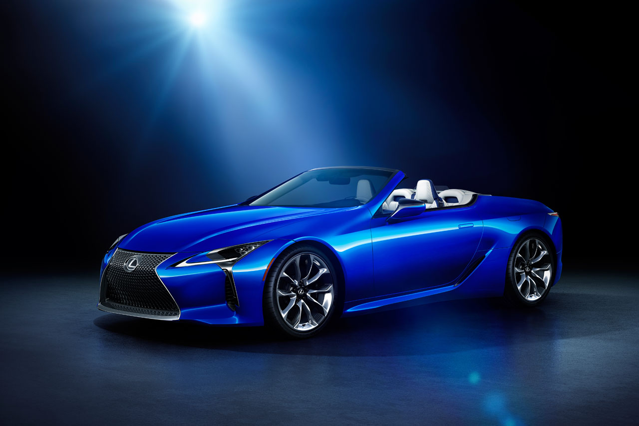 レクサスLC500 コンバーチブル特別仕様車“ストラクチュラルブルー”（エクステリア：フロント＆サイド）