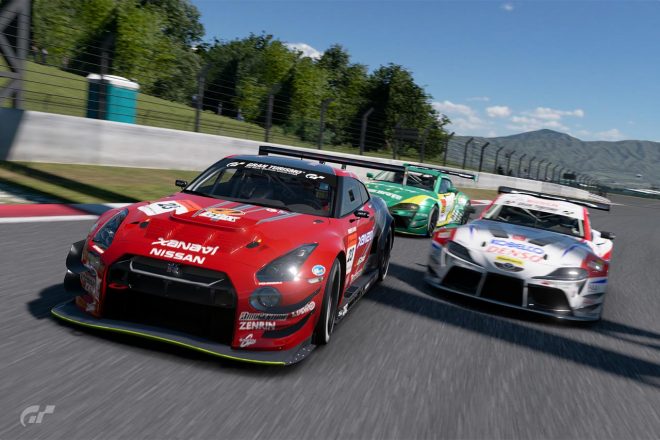 本山哲（XANAVI NISMO GT-R）