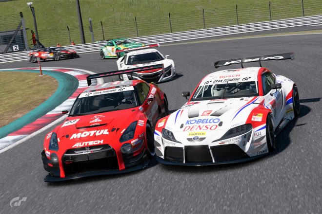 ロニー・クインタレッリ（MOTUL AUTECH GT-R）