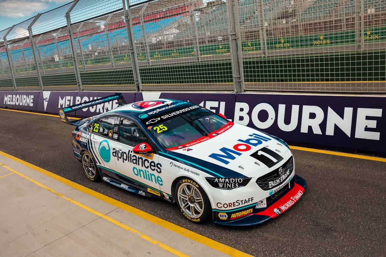 F1開幕戦併催だった第2戦メルボルン400は、初日のプラクティスと予選を終えたところでキャンセルに