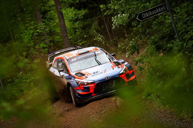 開発テストでフィンランド国内を走行したヒュンダイi20クーペWRC