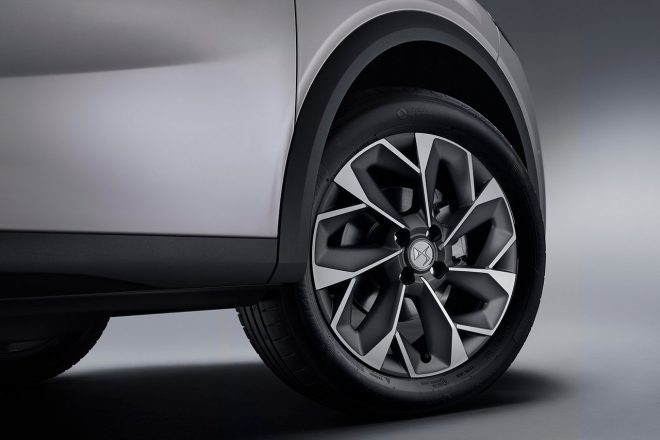 DSオートモビル・DS3クロスバック E-TENSEのホイール