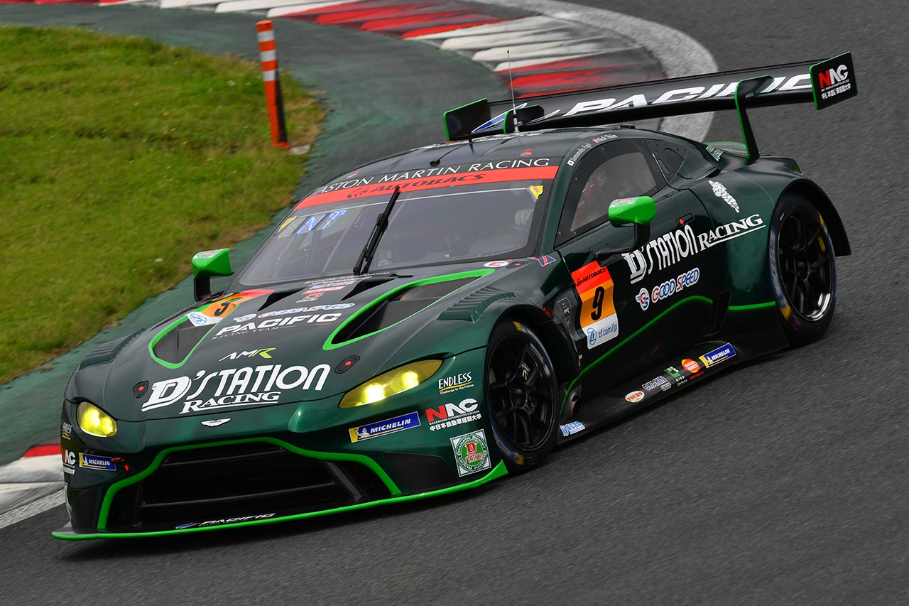 9　PACIFIC NAC D'station Vantage GT3