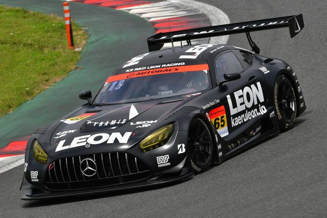 65　LEON PYRAMID AMG