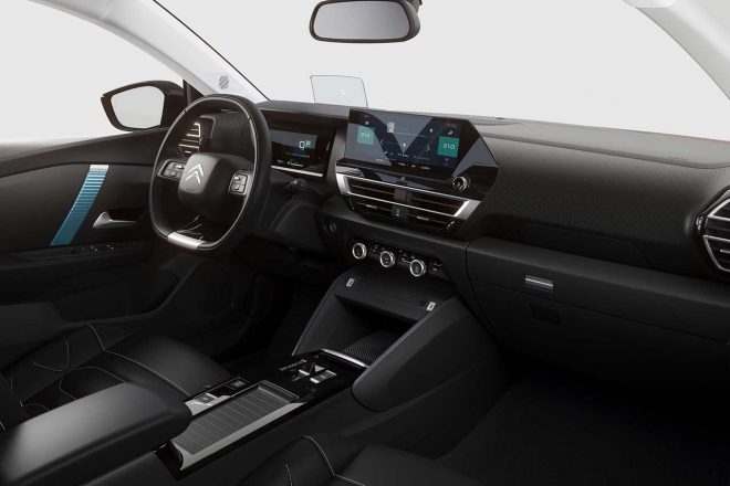 新型シトロエンC4のインテリア