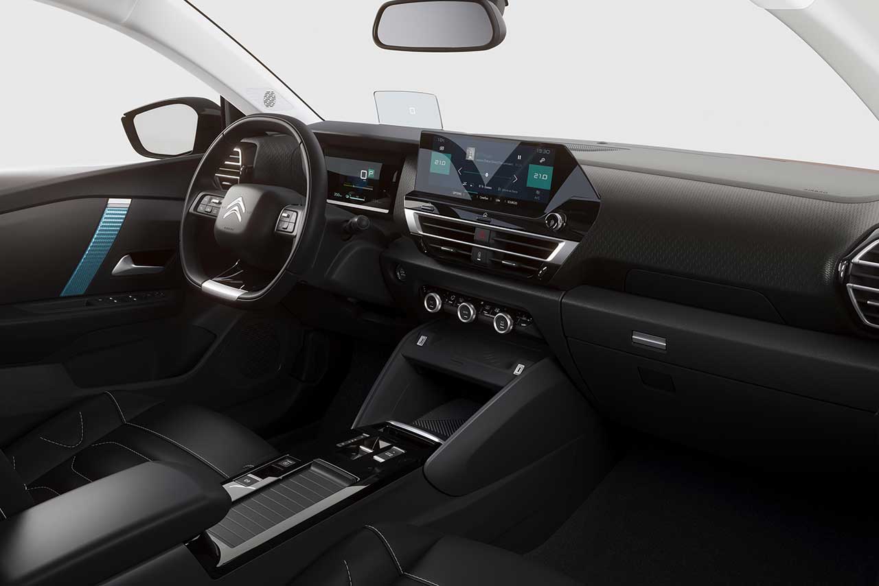 新型シトロエンC4のインテリア