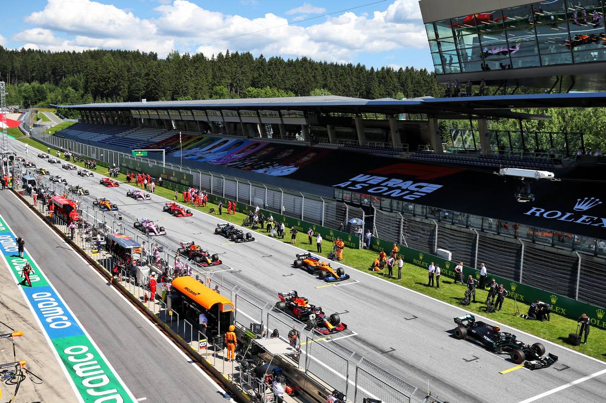 2020年F1第1戦オーストリアGP　フォーメーションラップスタート前グリッド