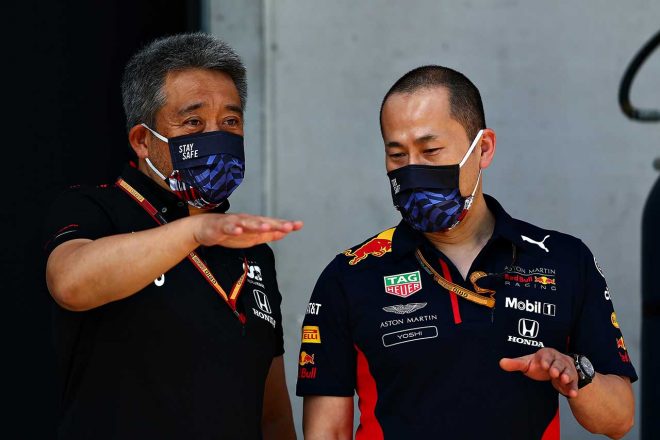 山本さん、レッドブル・ホンダのマスク販売してくれませんかね