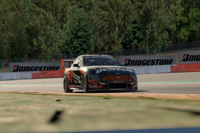 『Supercars All Stars Eseries』第5戦スパ・フランコルシャンでは、レース2でワイルドカード枠での初優勝も決めている