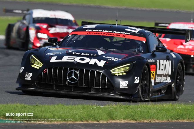 ポールポジションスタートし、6位でチェッカーを受けたLEON PYRAMID AMG