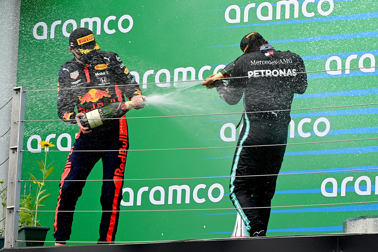 マックス・フェルスタッペン（レッドブル・ホンダ）＆ルイス・ハミルトン（メルセデス）