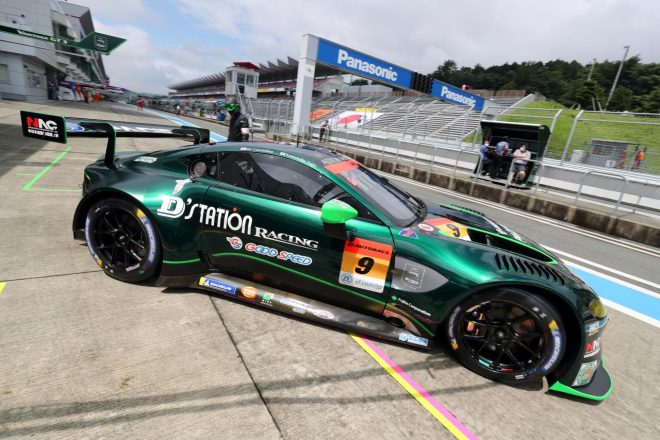 PACIFIC NAC D'station Vantage GT3