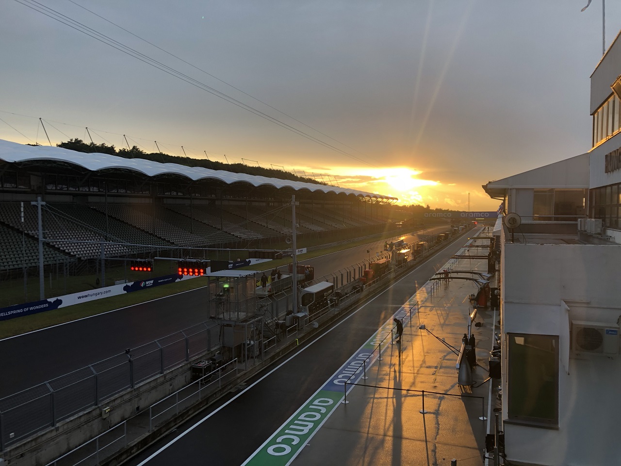 2020年F1第3戦ハンガリーGP　ハンガロリンクの無人のスタンド