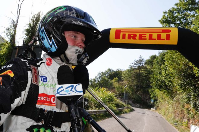 SS2直前にトレードマークの眼鏡を失くしながらも、デイ1全体で3番手につけたオリバー・ソルベルグ