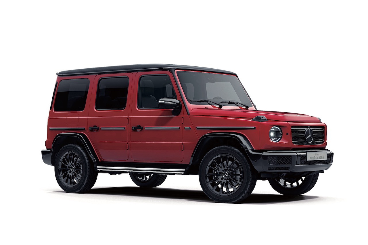 G350dではメタリック塗装のダイヤモンドホワイトと、ソリッドのジュピターレッド（写真）のカラーを設定