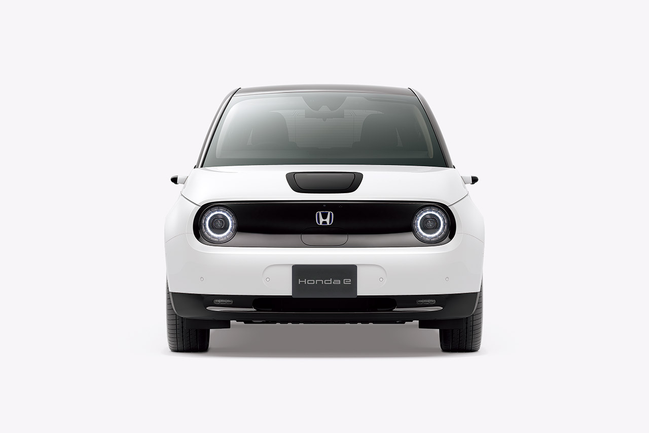 ホンダが8月に発表を予定している新型電気自動車『Honda e（ホンダ・イー）』