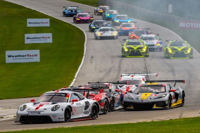 GTLM（GTル・マン）クラスのスタートシーン　2020年IMSA第4戦ロード・アメリカ