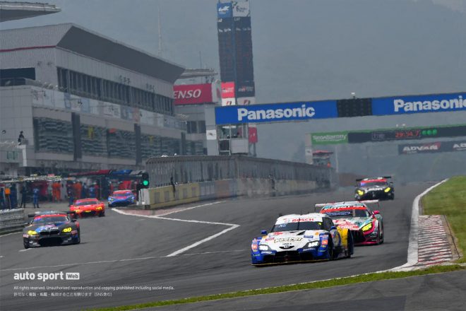 スーパーGT第2戦富士の公式練習の様子