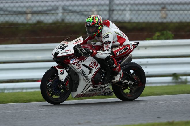 2020年全日本ロード第1戦SUGO：転倒後再スタートを切った水野涼（MuSASHi RT HARC-PRO.Honda）