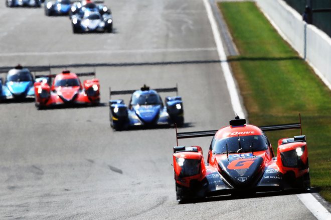 3時間目までユナイテッド・オートスポーツと首位争いを展開したGドライブ・レーシングはクラッシュでレースを終えた。