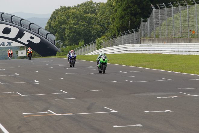 2012年全日本ロード第6戦SUGO：ST600クラスに参戦した岩﨑哲朗（RS-ITOH&ASIA）