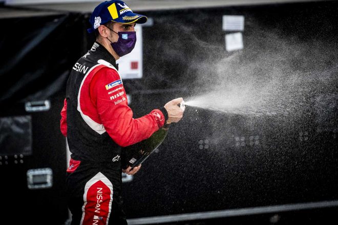 2019／20年フォーミュラE選手権第11戦　3位表彰台のセバスチャン・ブエミ（ニッサン・e.ダムス）
