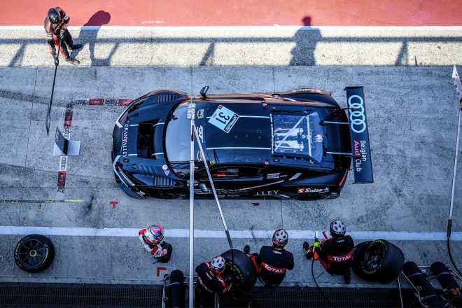 富田竜一郎が乗り込む富田／ケルビン・ファン・デル・リンデ組WRTの31号車アウディR8 LMS