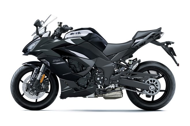 カワサキNinja 1000SX（メタリックカーボングレー×メタリックディアブロブラック）
