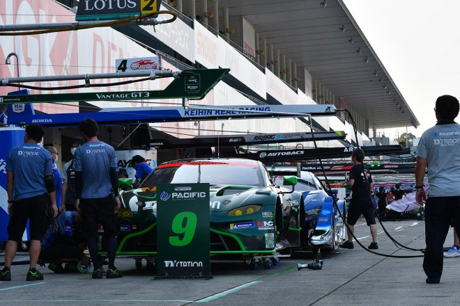 PACIFIC NAC D'station Vantage GT3