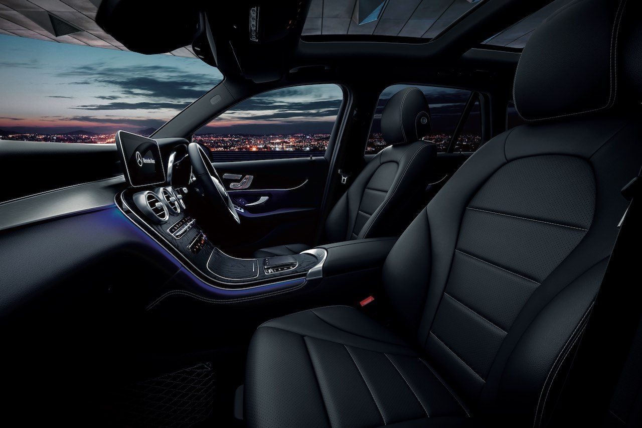 通常モデルには設定がない上質感と優れた肌触りを両立するレザーartico素材を用いたブラックのシートを特別装備 メルセデス ベンツ Glc にブラックアクセント採用の特別仕様車 Night Edition が登場の画像 写真 2 Autosport Web