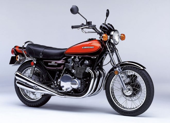 1972年発売のカワサキ900 super4（カワサキZ1）