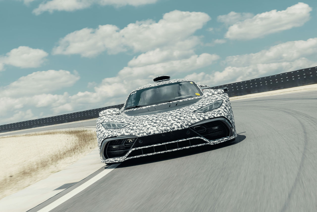 公道を走行できるハイパーカーとして開発が進められているメルセデスAMGプロジェクト・ワン