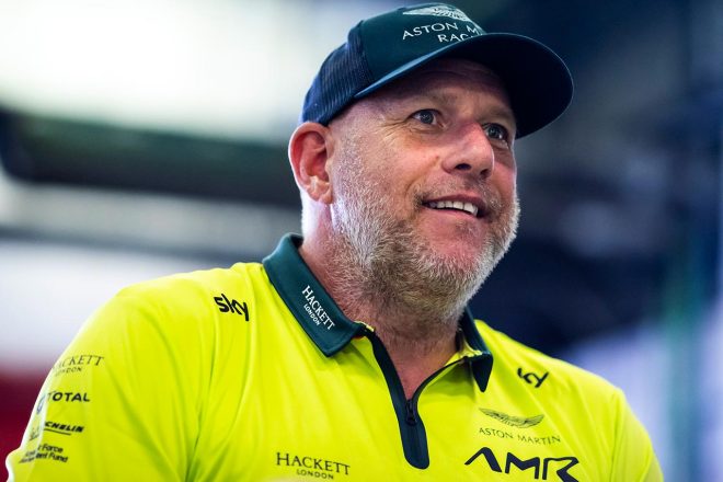 アストンマーティン・レーシングの98号車アストンマーティン・バンテージAMR　オーナードライバーのポール・ダラ・ラナ。