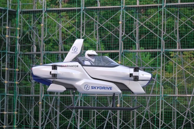 空飛ぶクルマ『SD-03』有人デモフライトの様子