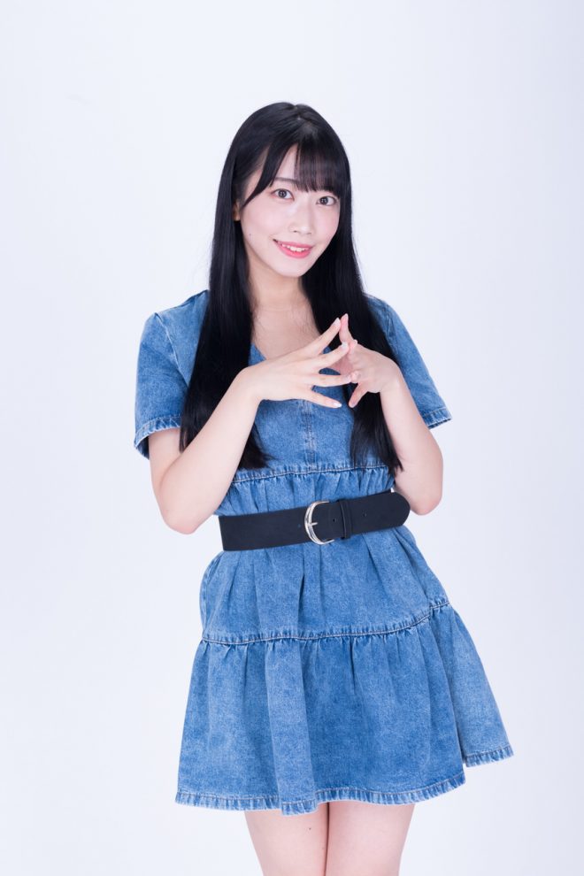 西井 綾音(にしい あやね)