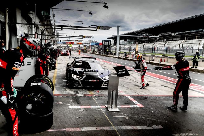 ベルジャン・アウディクラブ・チームWRTの32号車アウディR8 LMS